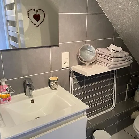 Aux Petits Coeurs De Petite Venise Apartman