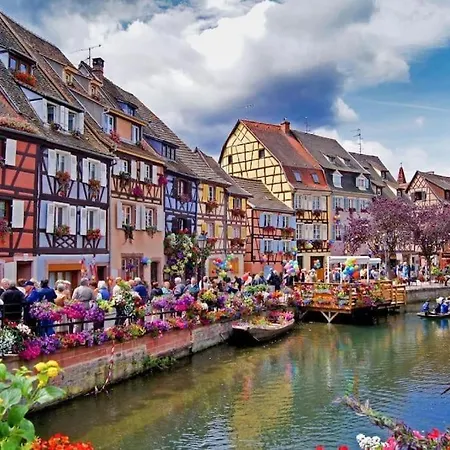 Aux Petits Coeurs De Petite Venise Colmar